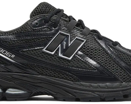 New Balance 1906R Black Metallic Silver - New Balance (2)