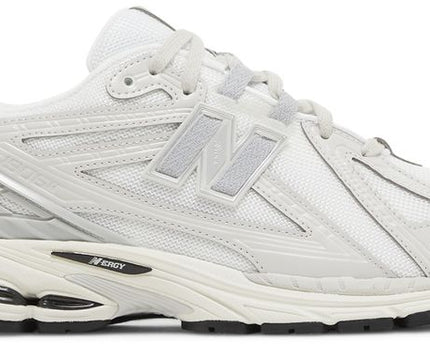 New Balance 1906R 'Silver Metallic Cream'