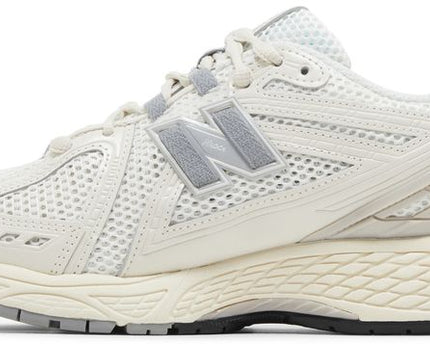 New Balance 1906R beige grey