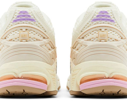 New Balance 1906R Sea Salt Pink Sugar