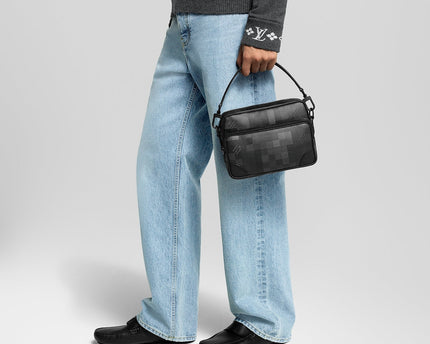 Sac Nil Messenger
