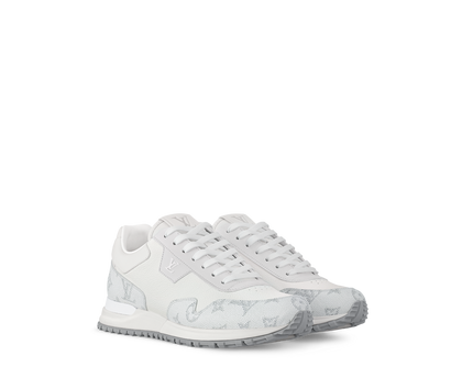 Sneaker Run Away - #12