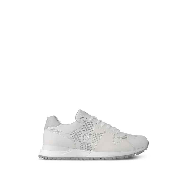 Sneaker Run Away - #9
