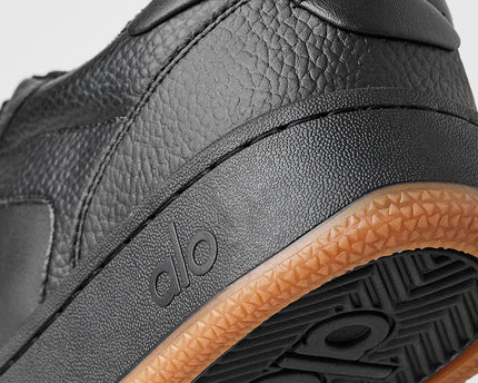 ALO Recovery Mode Sneaker (Unisex) - Black/Gum