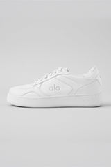ALO Recovery Mode Sneaker (Unisex) - Natural White
