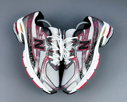 New Balance 740 RED
