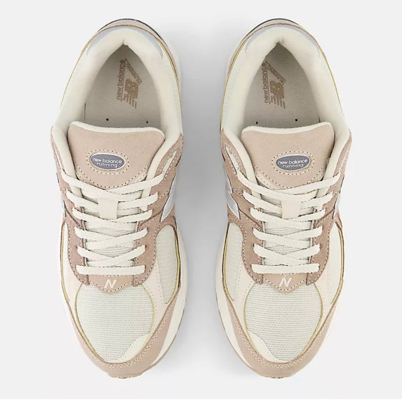 New Balance 2002R Cream - New Balance