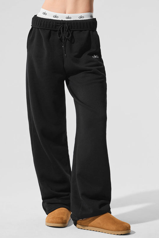 Accolade Straight Leg Sweatpant - Black