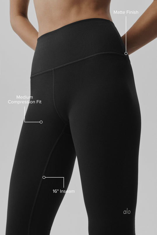 16' High-Waist Airbrush Capri - Black