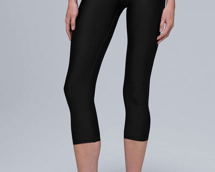 High-Waist Airlift Capri - Black