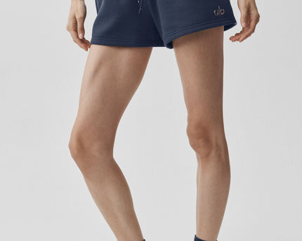 Accolade Short - Navy