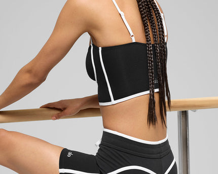 4' Airbrush High-Waist Race Pace Short - Black/White