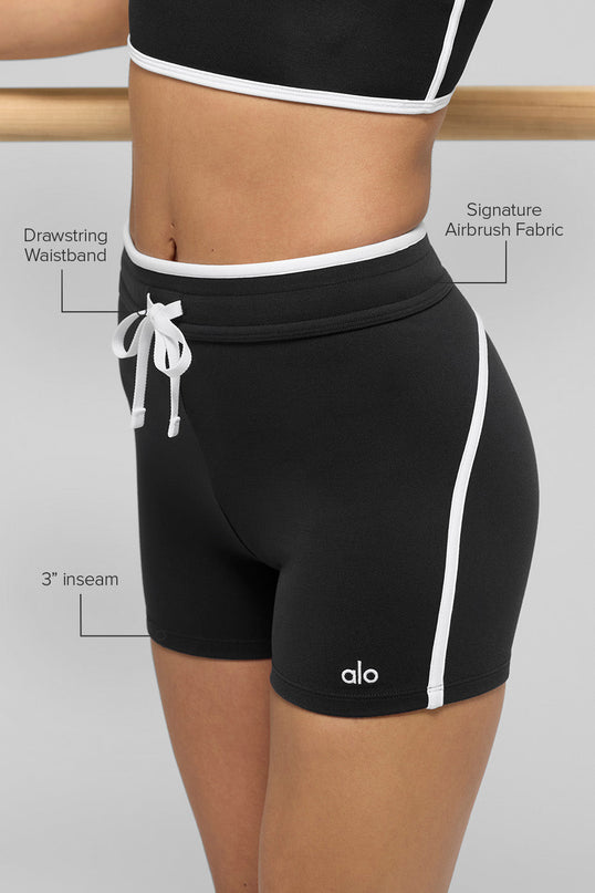 4' Airbrush High-Waist Race Pace Short - Black/White