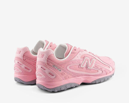 New Balance 204L Pastel Pink