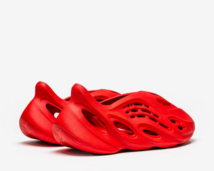 adidas Yeezy Foam RNNR Vermillion