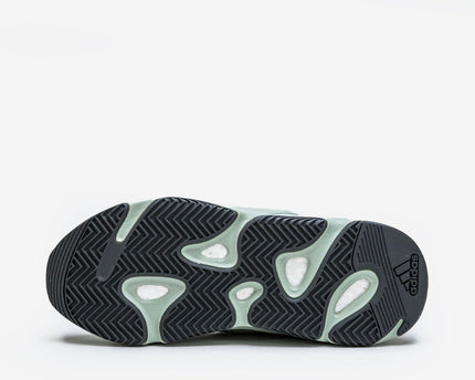 adidas Yeezy Boost 700 Salt (2019/2023)