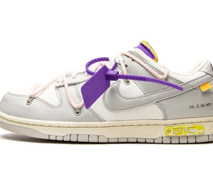 Nike® x Off-White® Dunk Low lot 24