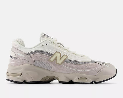 New Balance 1000 MOONROCK