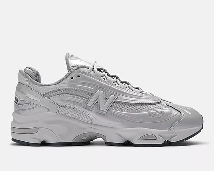 New Balance 1000 SILVER METALIC